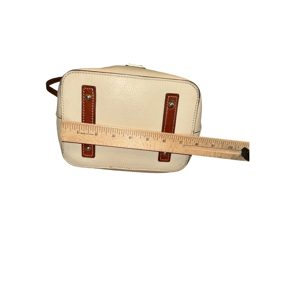 Dooney & Bourke Bucket Bag Women Small‎ Cream Pebbled Leather Crossbody